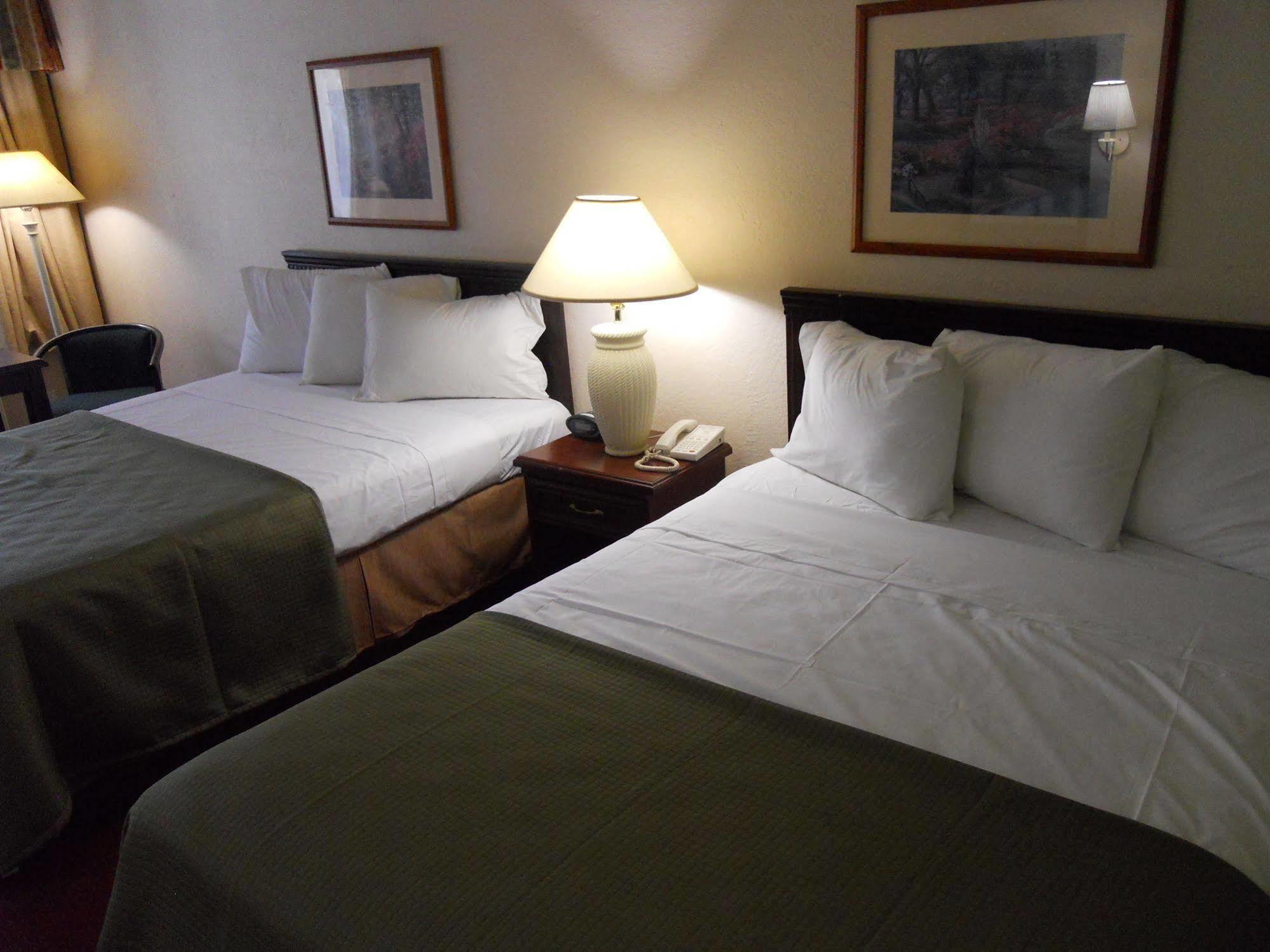 Econo Lodge Brunswick I-95 Bagian luar foto