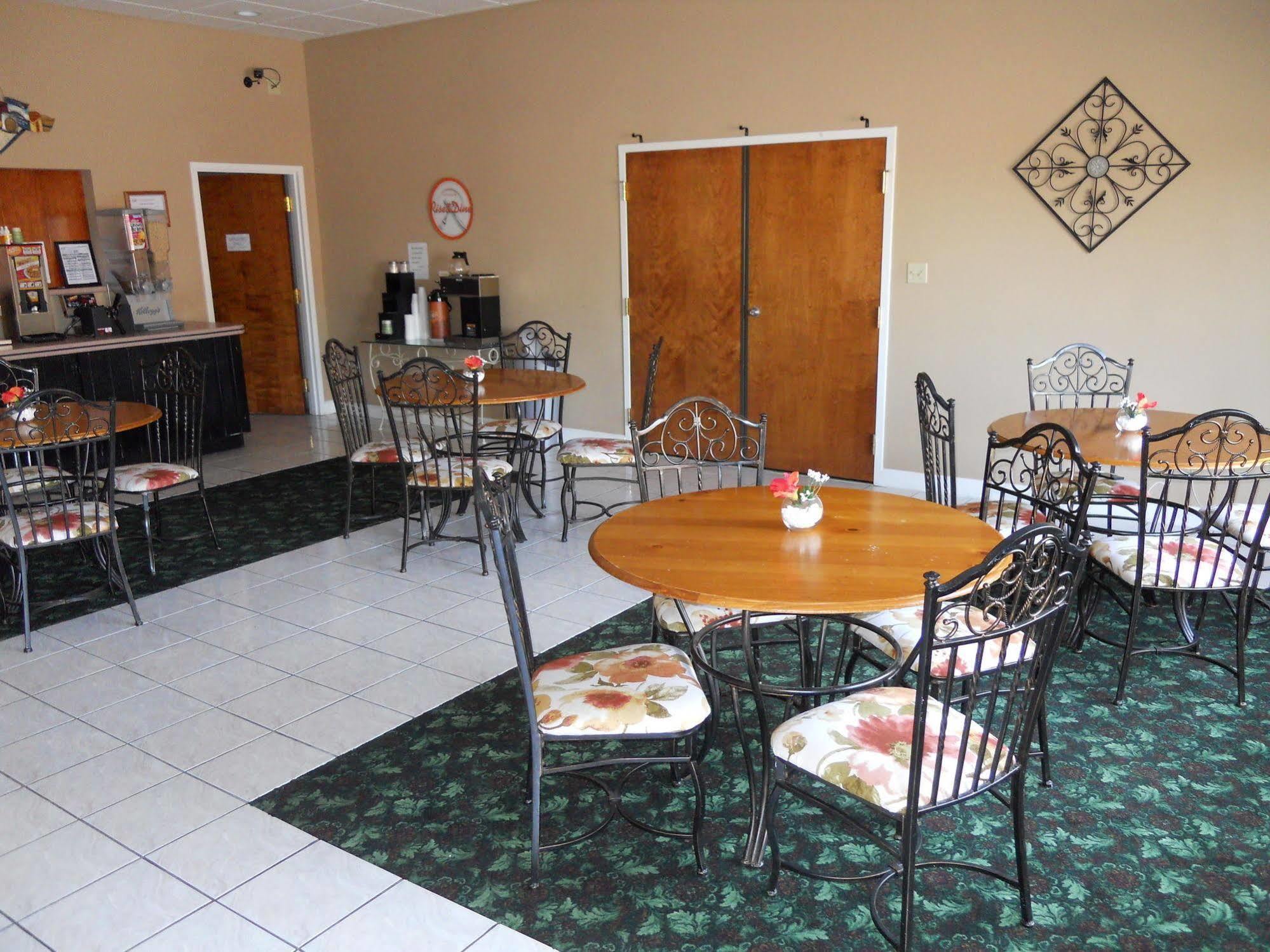 Econo Lodge Brunswick I-95 Bagian luar foto